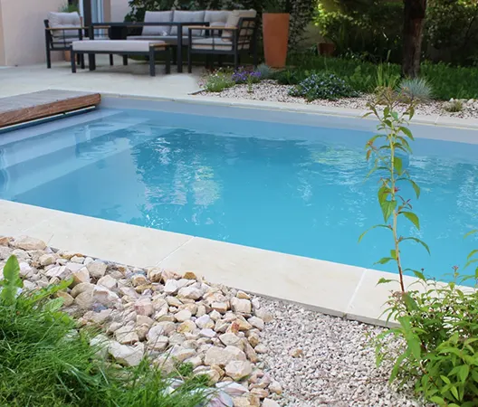 BCP Paysagiste installe votre piscine en Bourgogne