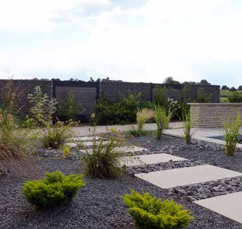 Aménagement de jardin autour de la piscine 8