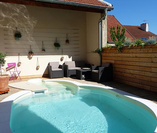 Transformation d'une cour de jardin avec piscine 2