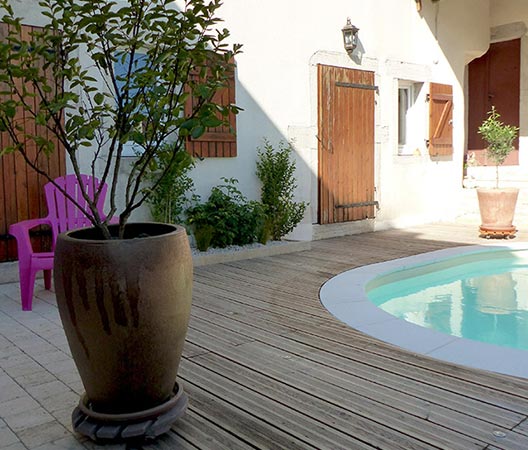 Transformation d'une cour de jardin avec piscine 14