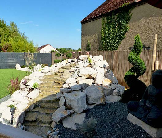 Un jardin zen et contemporain 70