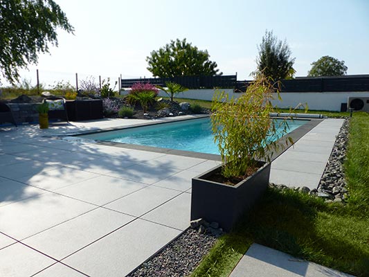 Réalisation d’un îlot piscine en Bourgogne