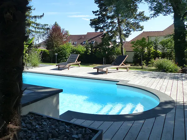 Rénovation autour d’une piscine existante