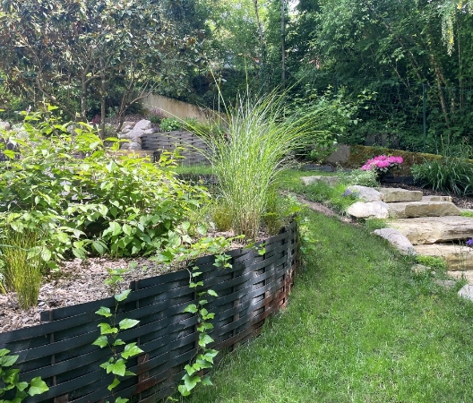 Retenue terre massif enrochements