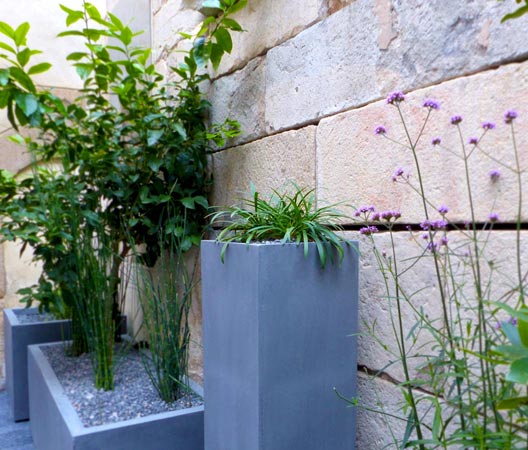 Terrasse et cours de jardin 110